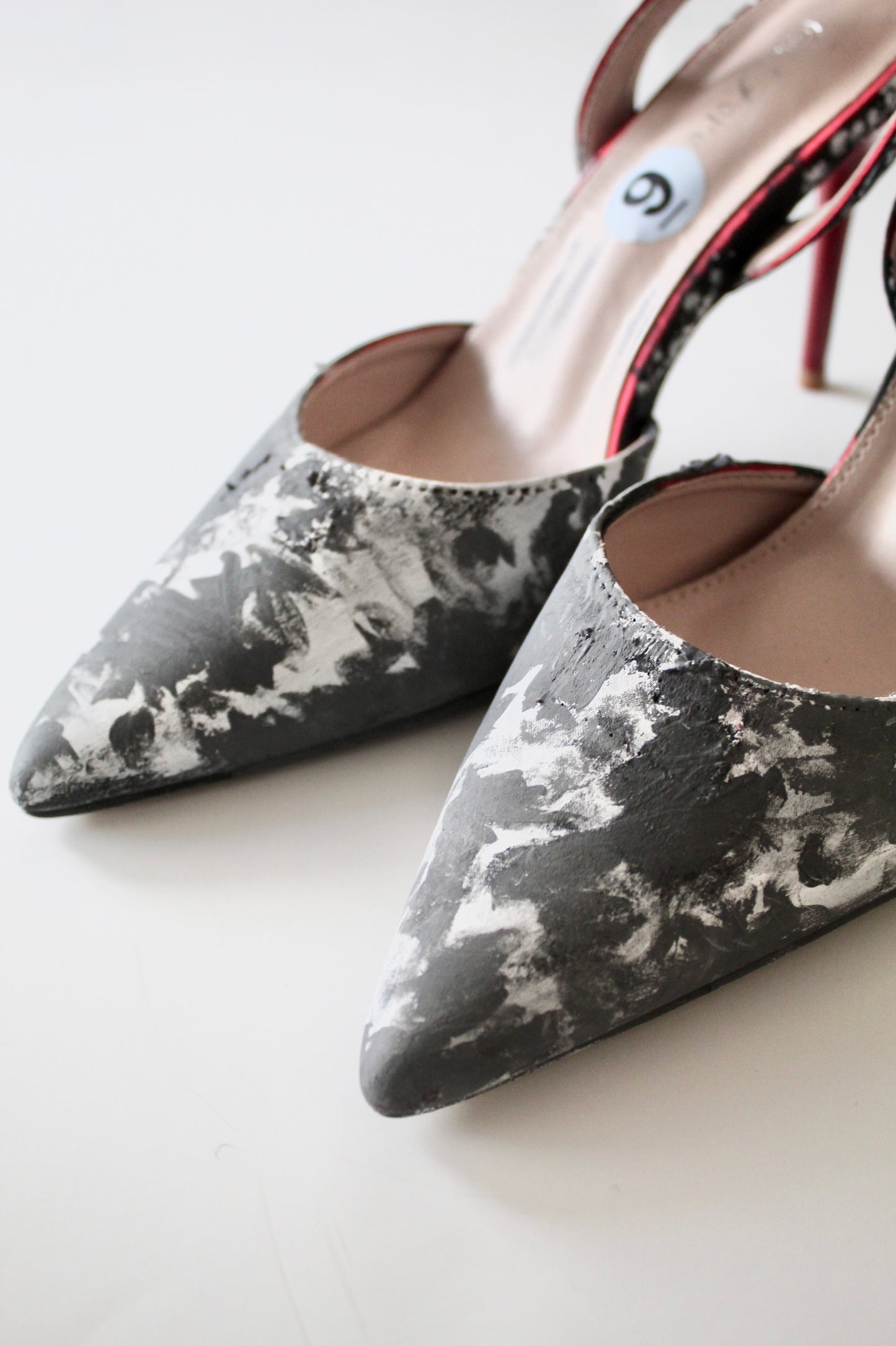 Grey Abstract Kitten Heel
